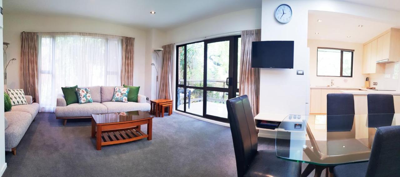 St James Apartments Queenstown Luaran gambar