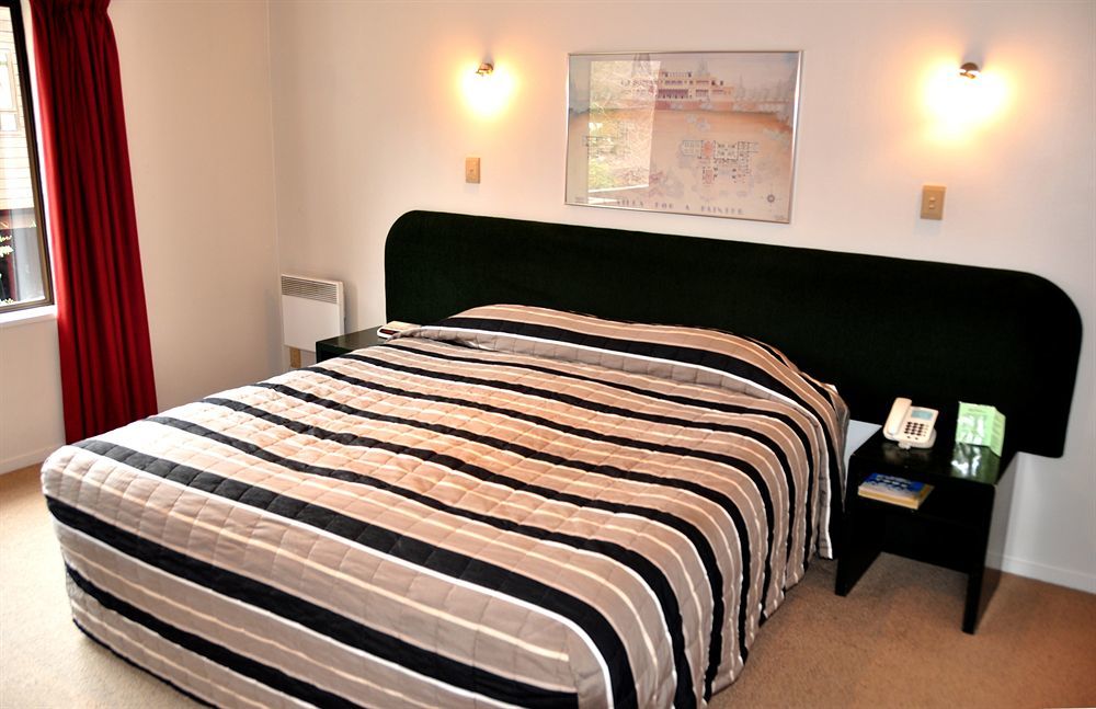 St James Apartments Queenstown Luaran gambar