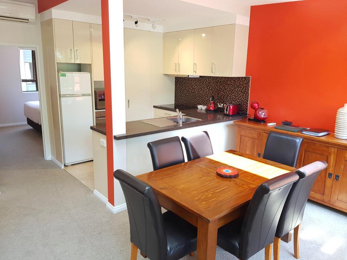 St James Apartments Queenstown Luaran gambar